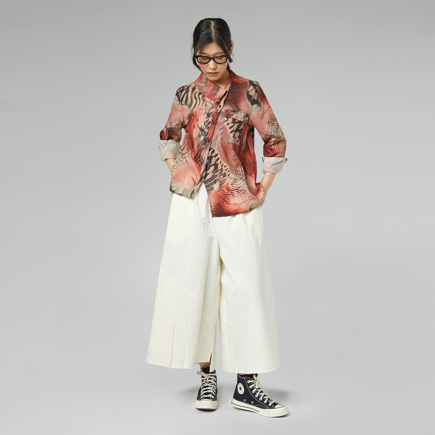 CAMICIA CON STAMPA FARFALLA