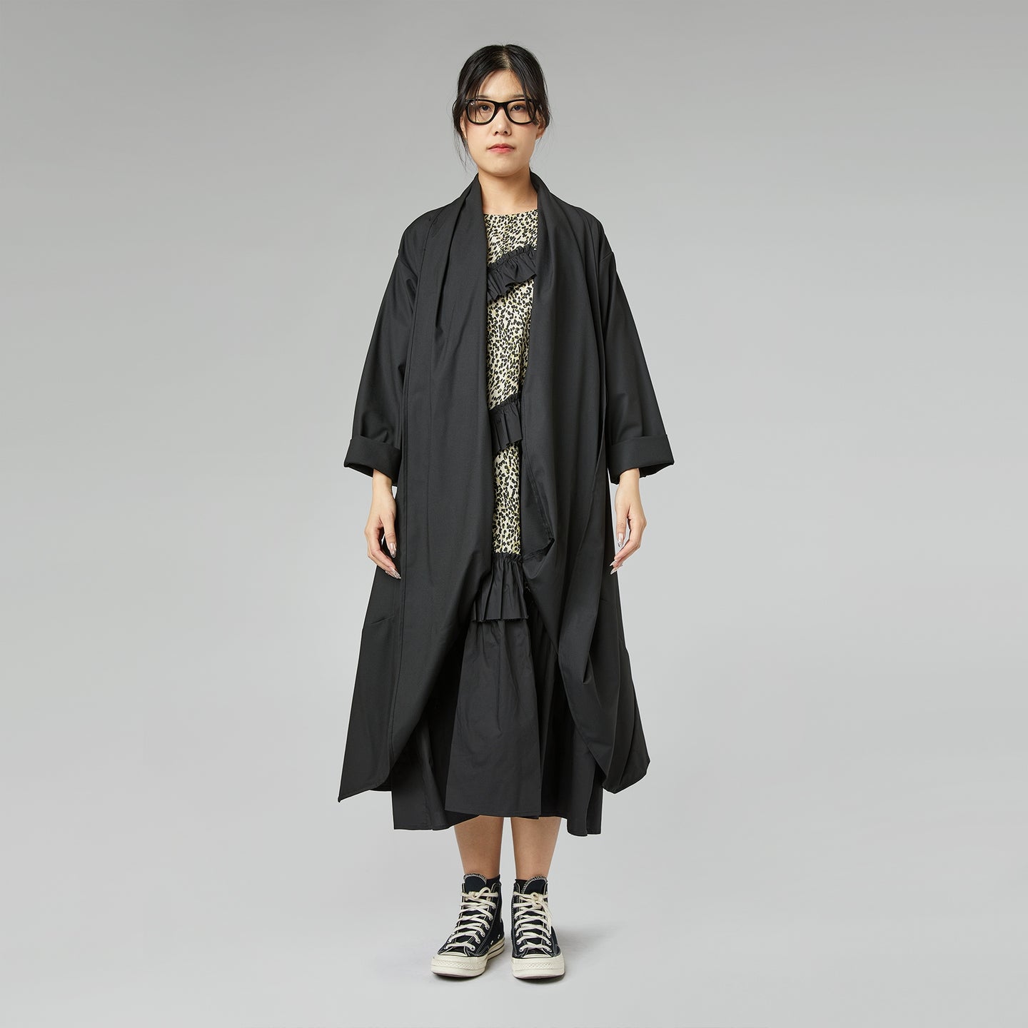 STRICKJACKE AUS TWILL SCHWARZ