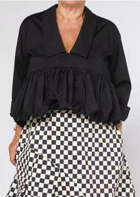 BLOUSE WITH ROUCHE AND POINTED COLLAR RED