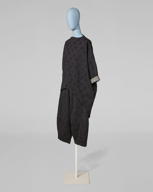 EMBOSSED POLKA DOT BLOUSE