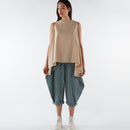 SLEEVELESS BLOUSE WITH BOAT NECKLINE