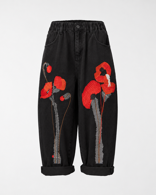 JEANS NEGROS CON BORDADO DE FLORES
