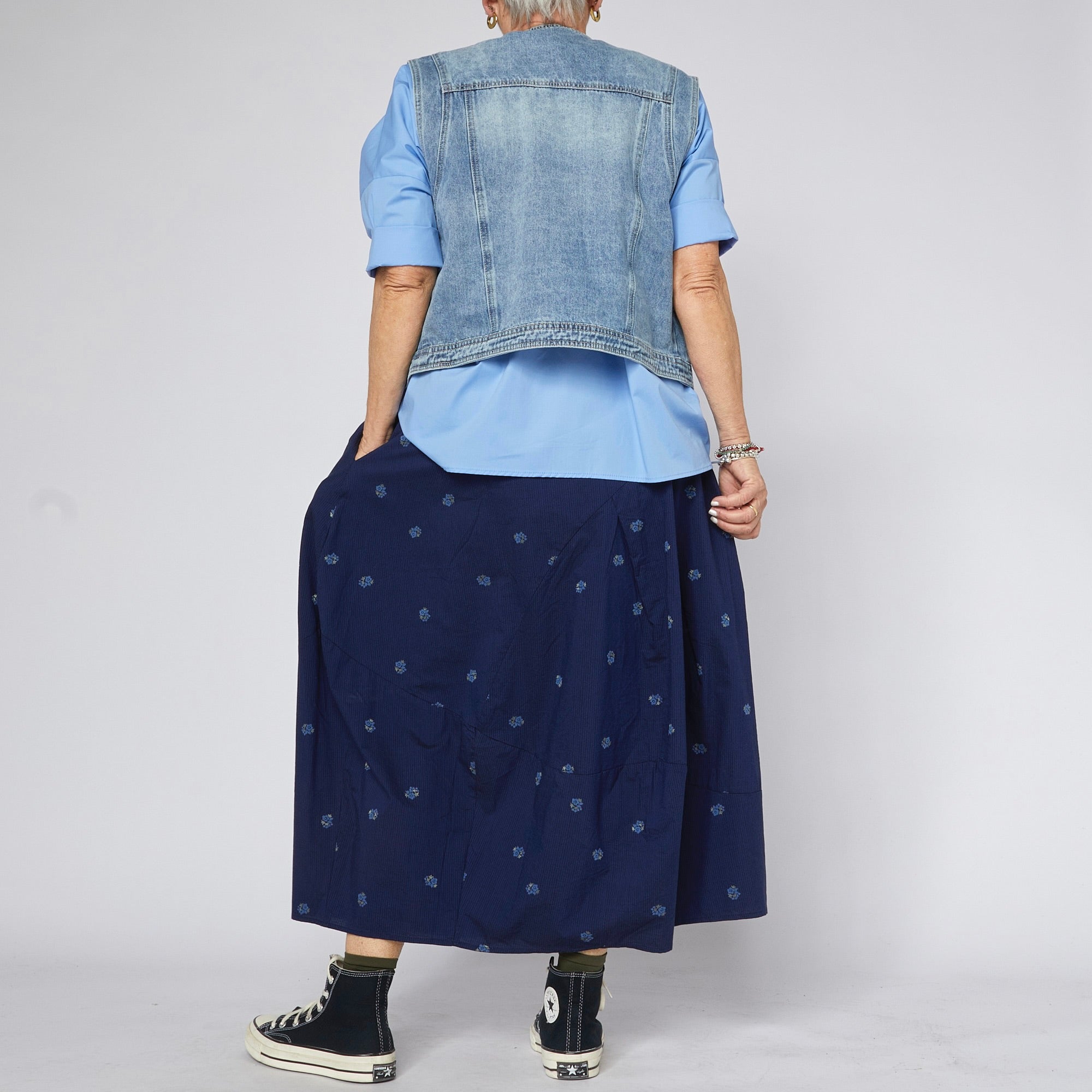 B2B SKIRT 240705