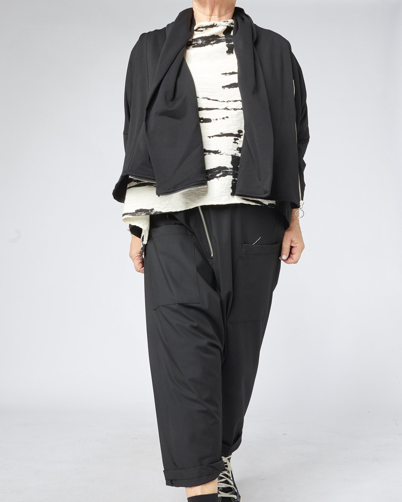 B2B JACKET 220512