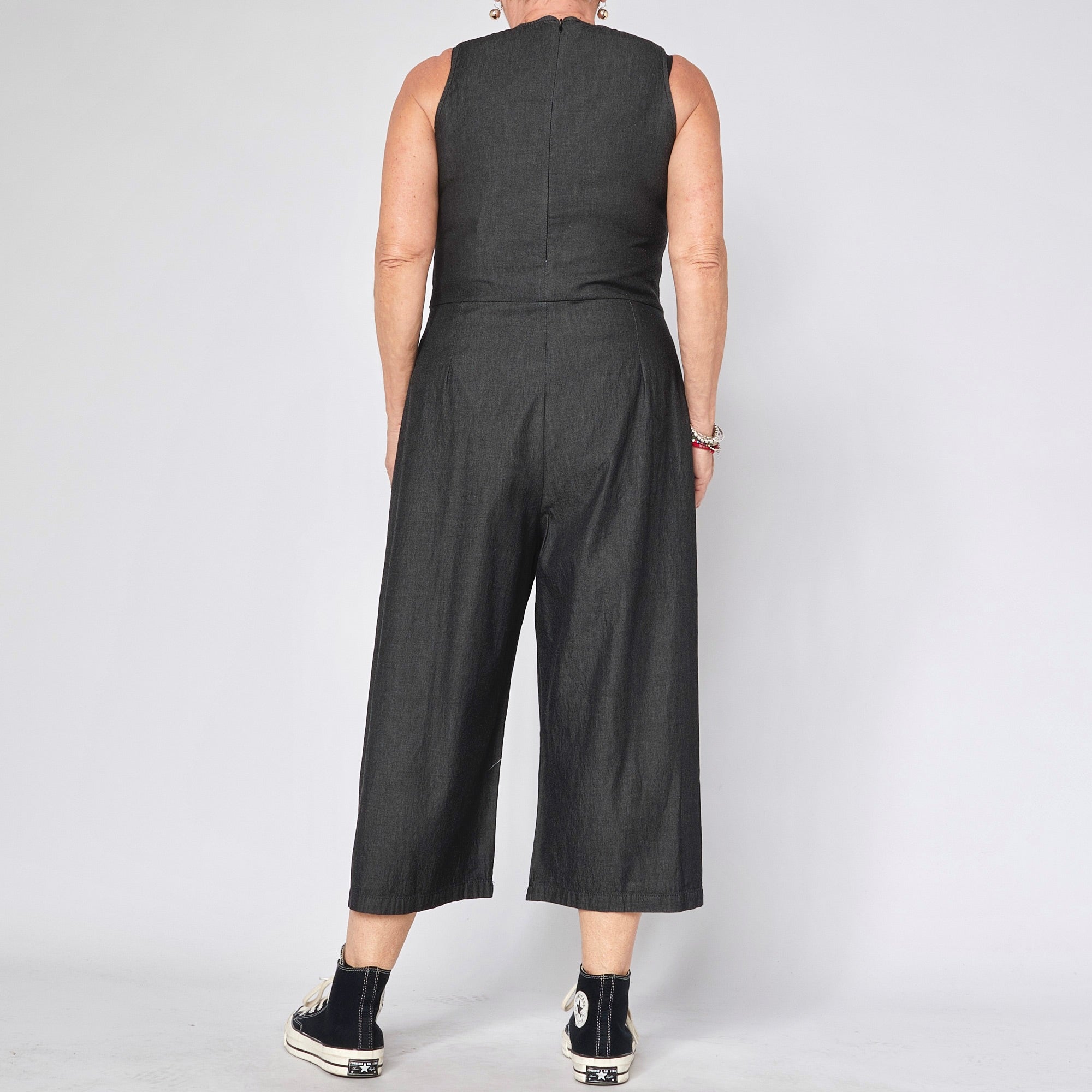 B2B SUIT 791870