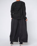 BLUSE MIT WELLENSTRUKTUR