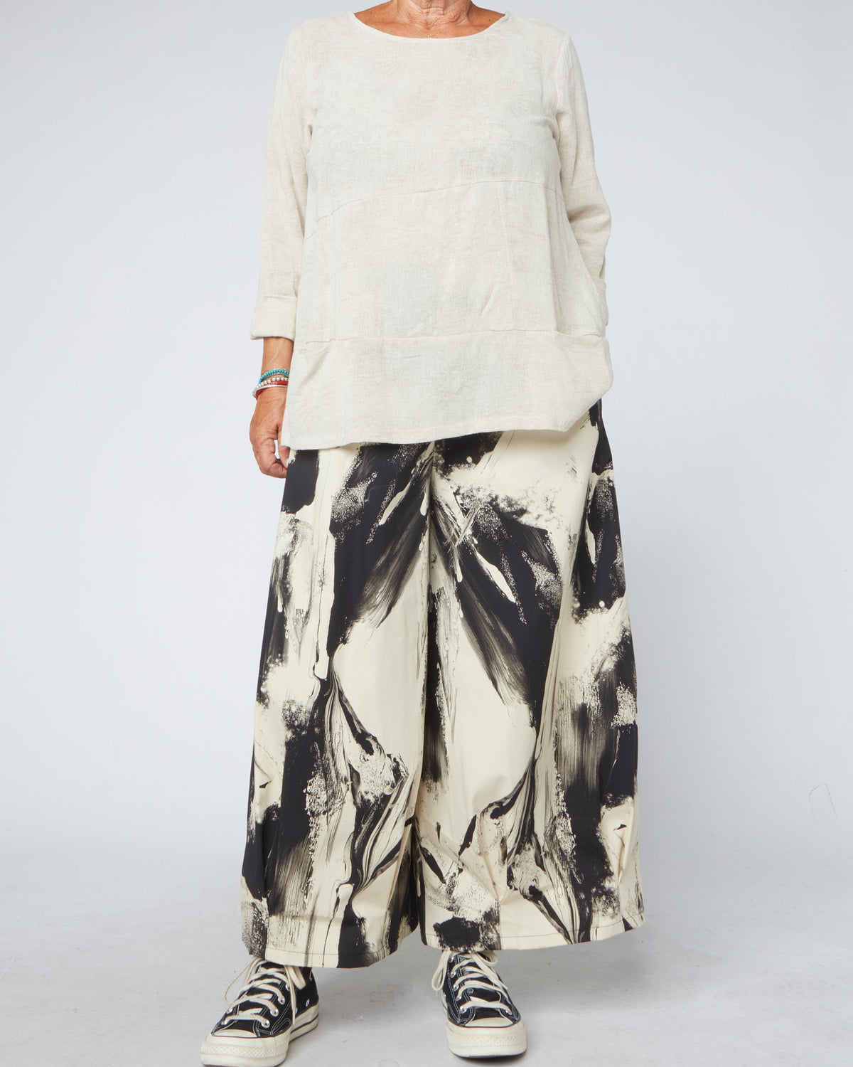 T-SHIRT IN COTTON AND VISCOSE BLEND FABRIC