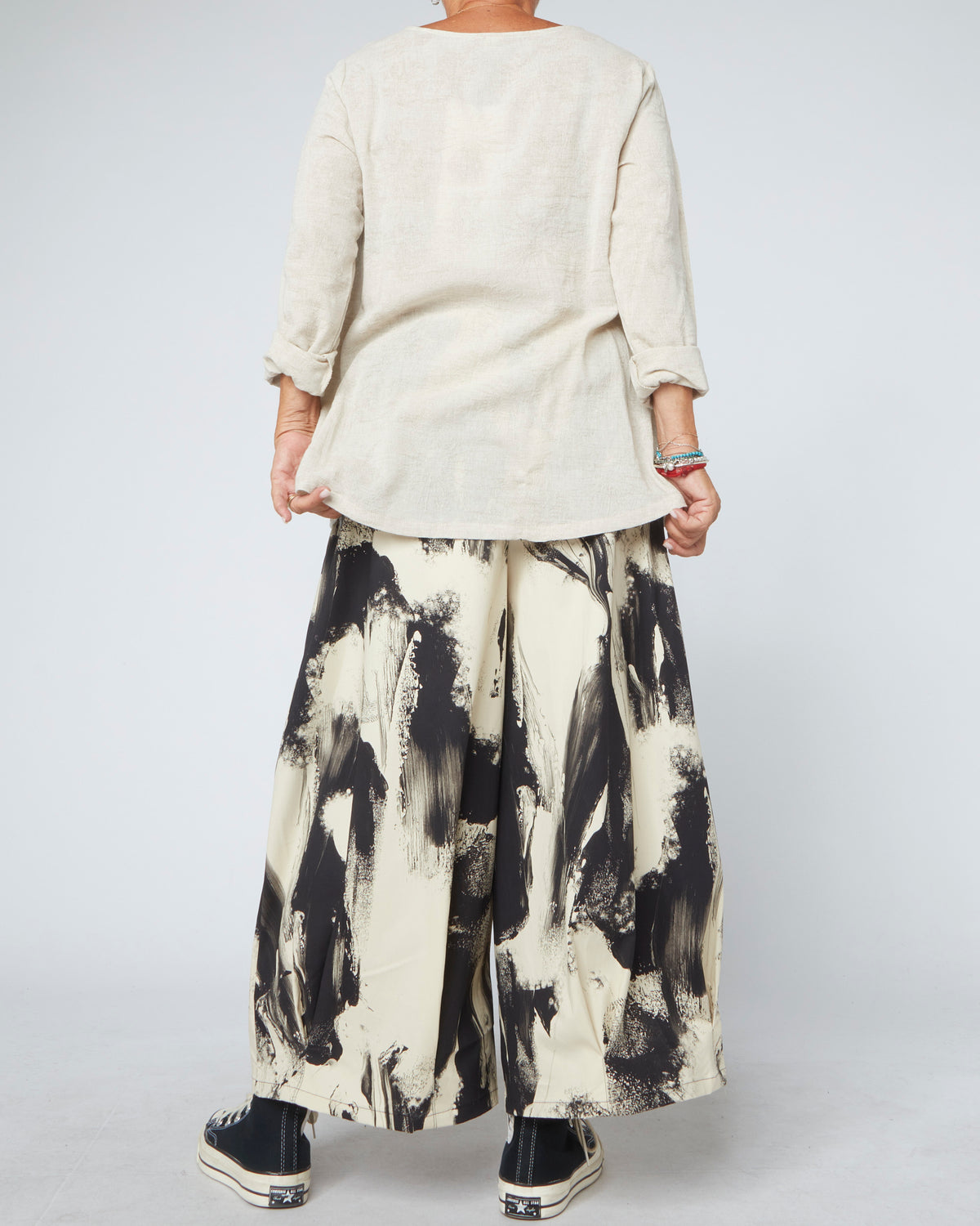 T-SHIRT IN COTTON AND VISCOSE BLEND FABRIC
