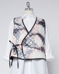 MURBLE EFFECT VEST