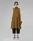 GEFORMTES DRAPEKLEID