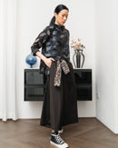 TROUSERS WITH PRINTED BELT
