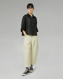 PANTALONES CON SOLAPAS