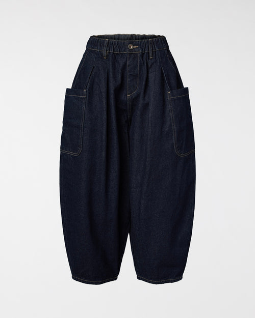 JEANS WITH BIG POCKETS