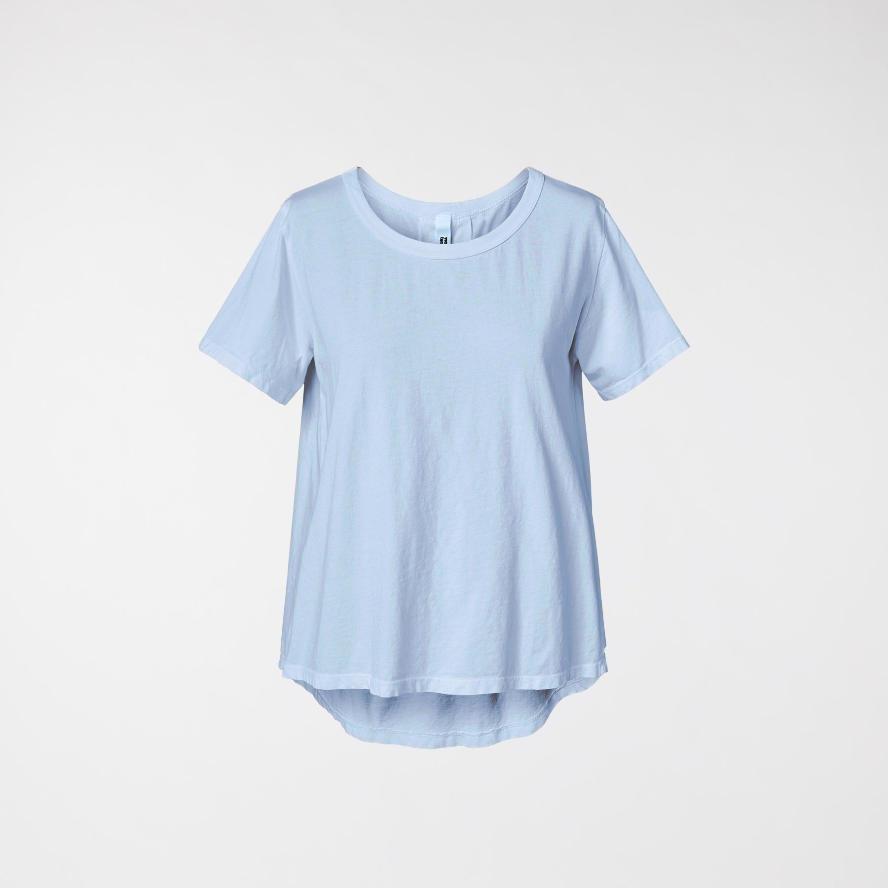 T-SHIRT BASICA A MANICHE CORTE CELESTE