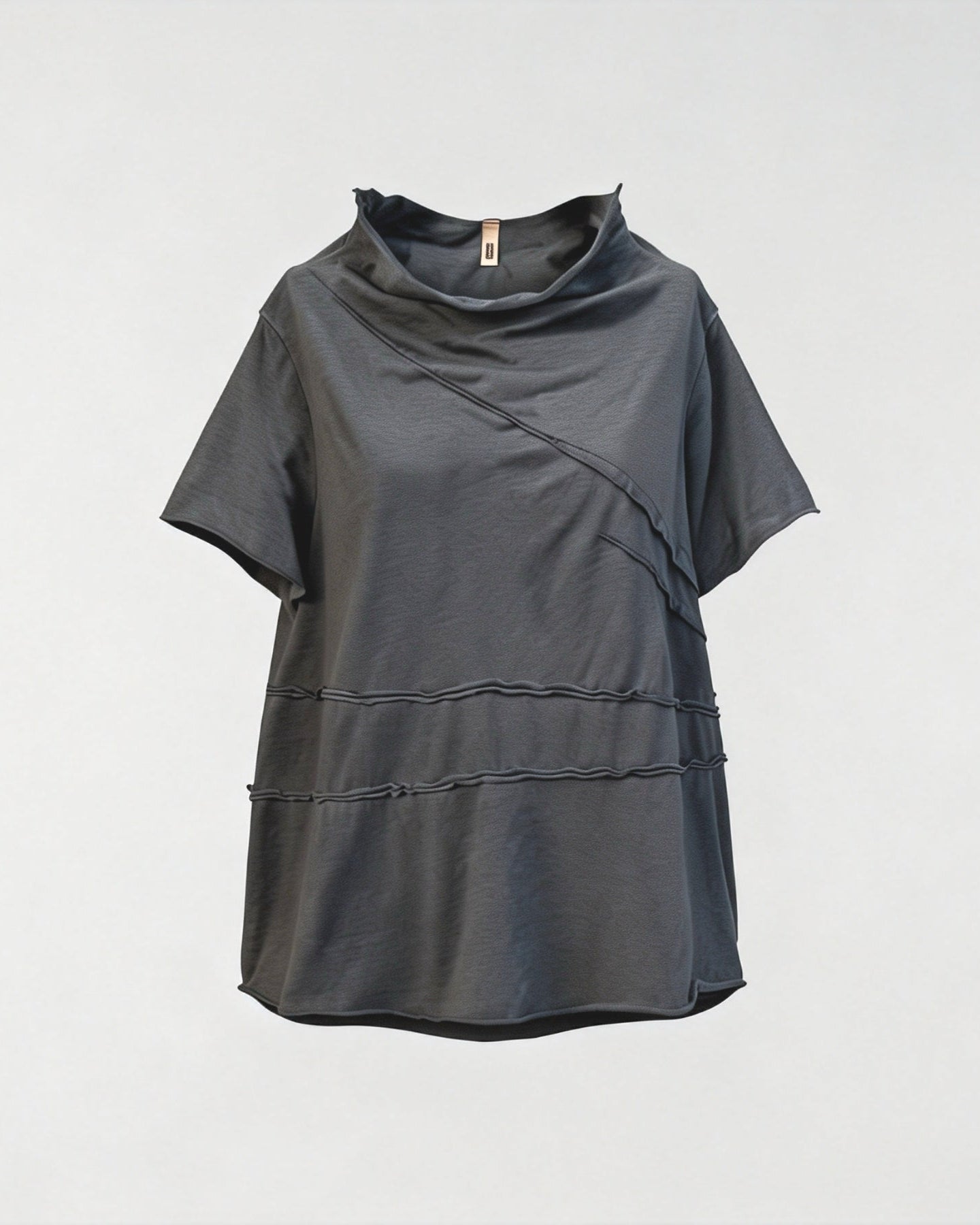 T-SHIRT MIT AUSSENNÄHTEN GRAU