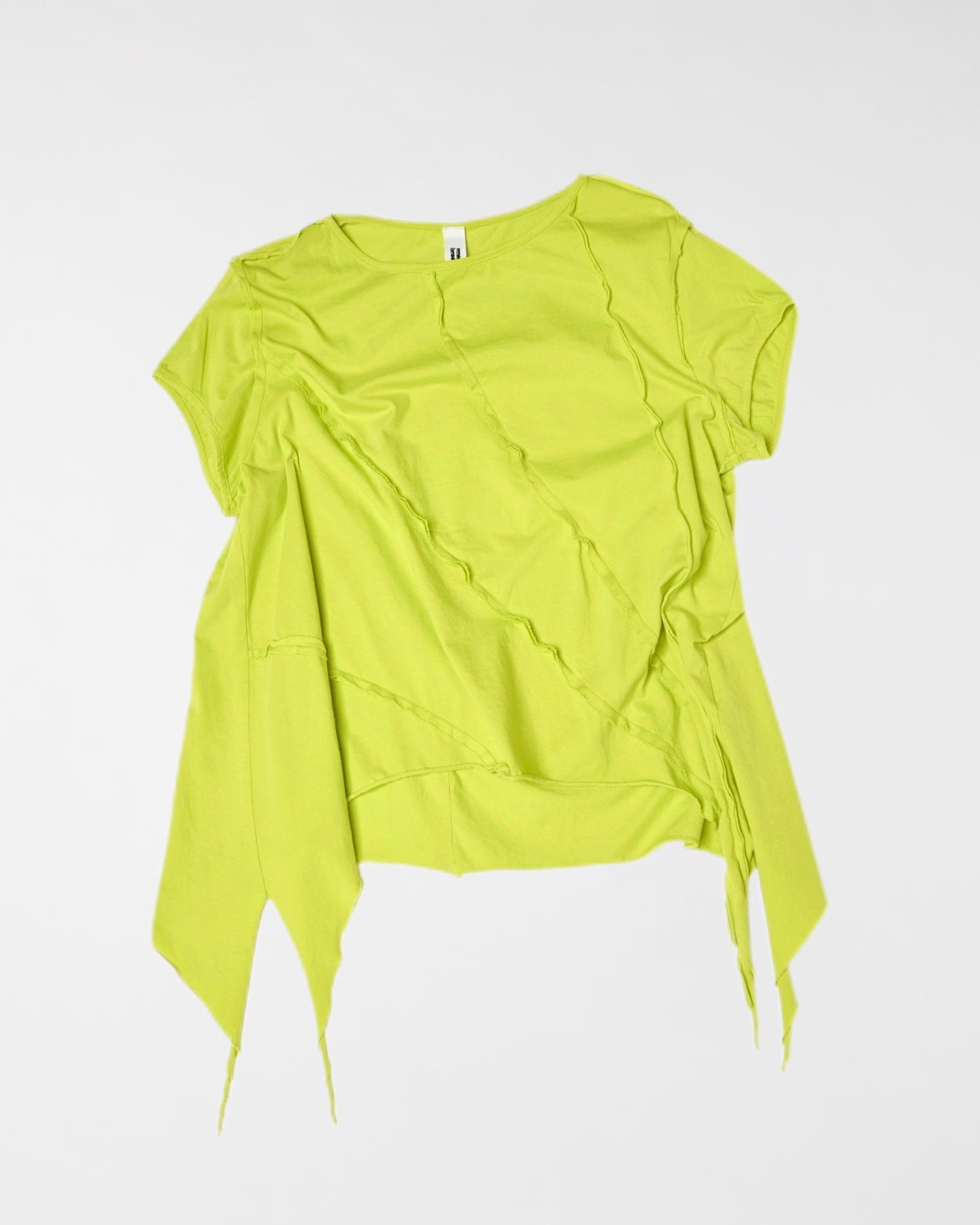 EXPOSED-SEAM T-SHIRT