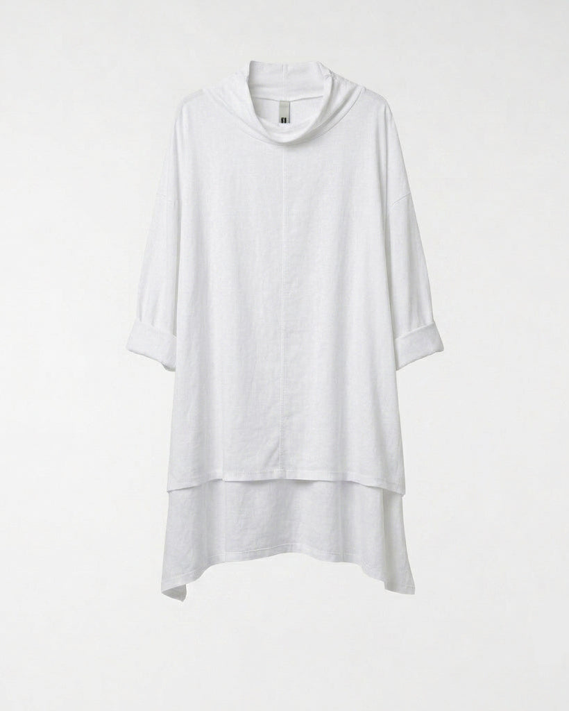 T-SHIRT WITH COLLAR