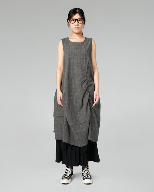 KLEID AUS MICRO HOUNDSTOOTH-STOFF