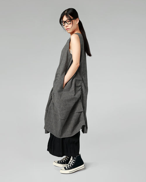 KLEID AUS MICRO HOUNDSTOOTH-STOFF