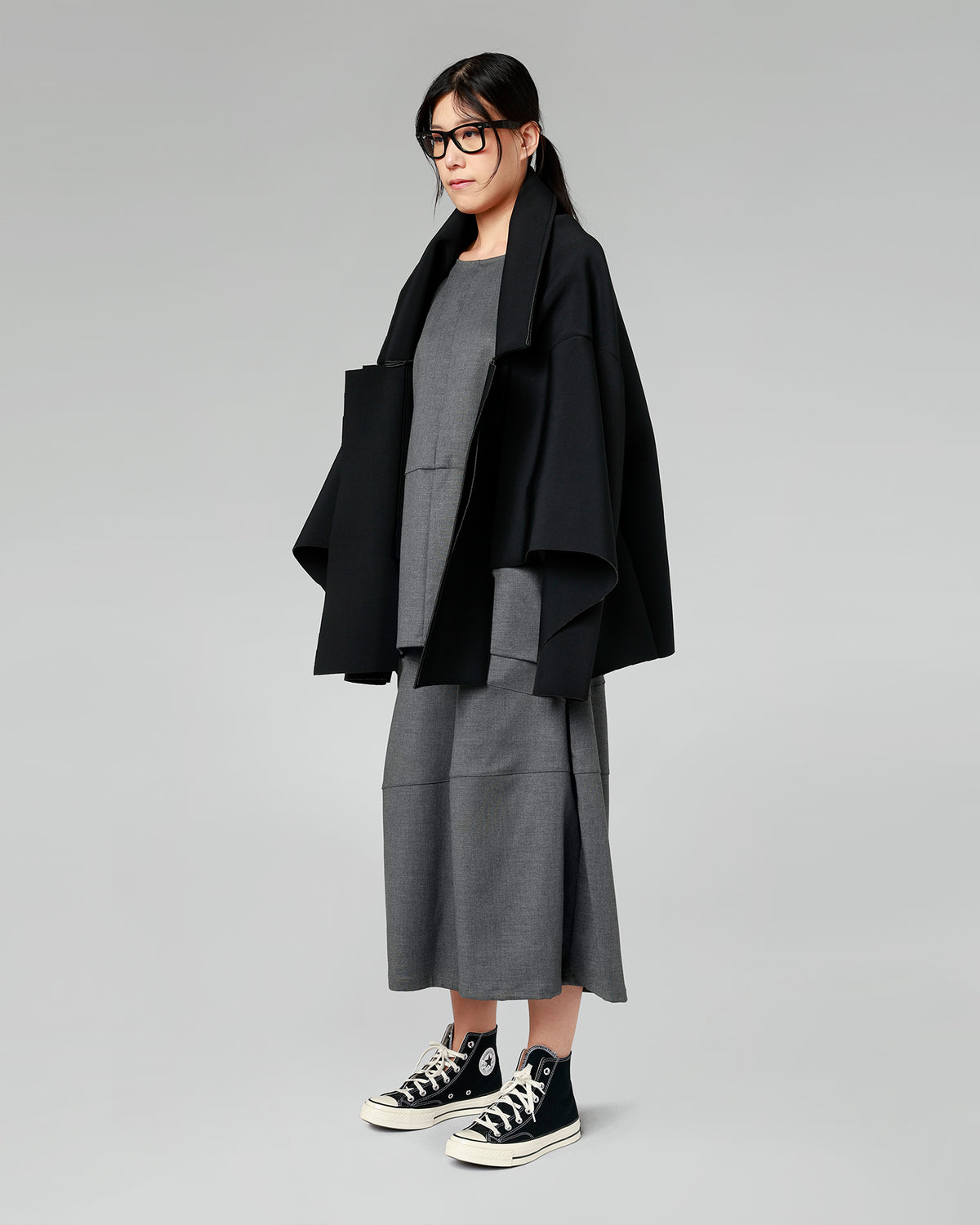 CHAQUETA DE NEOPRENO VANGUARDISTA