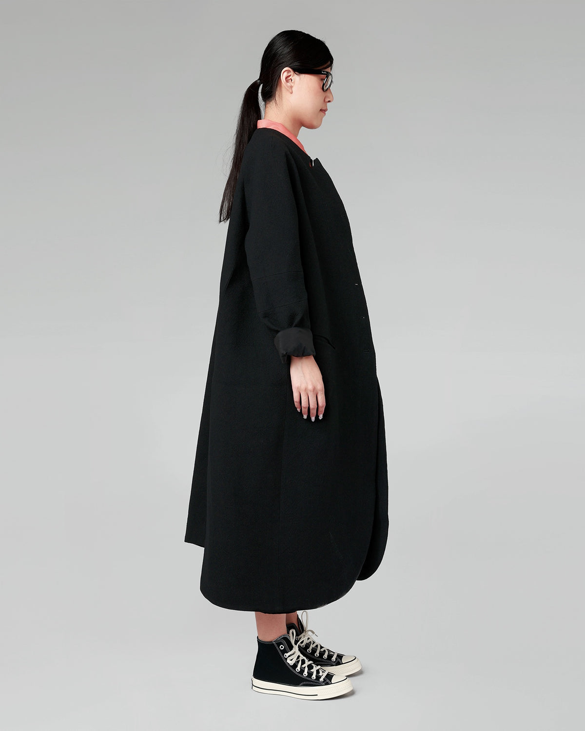 SCULPTED NECKLINE COAT