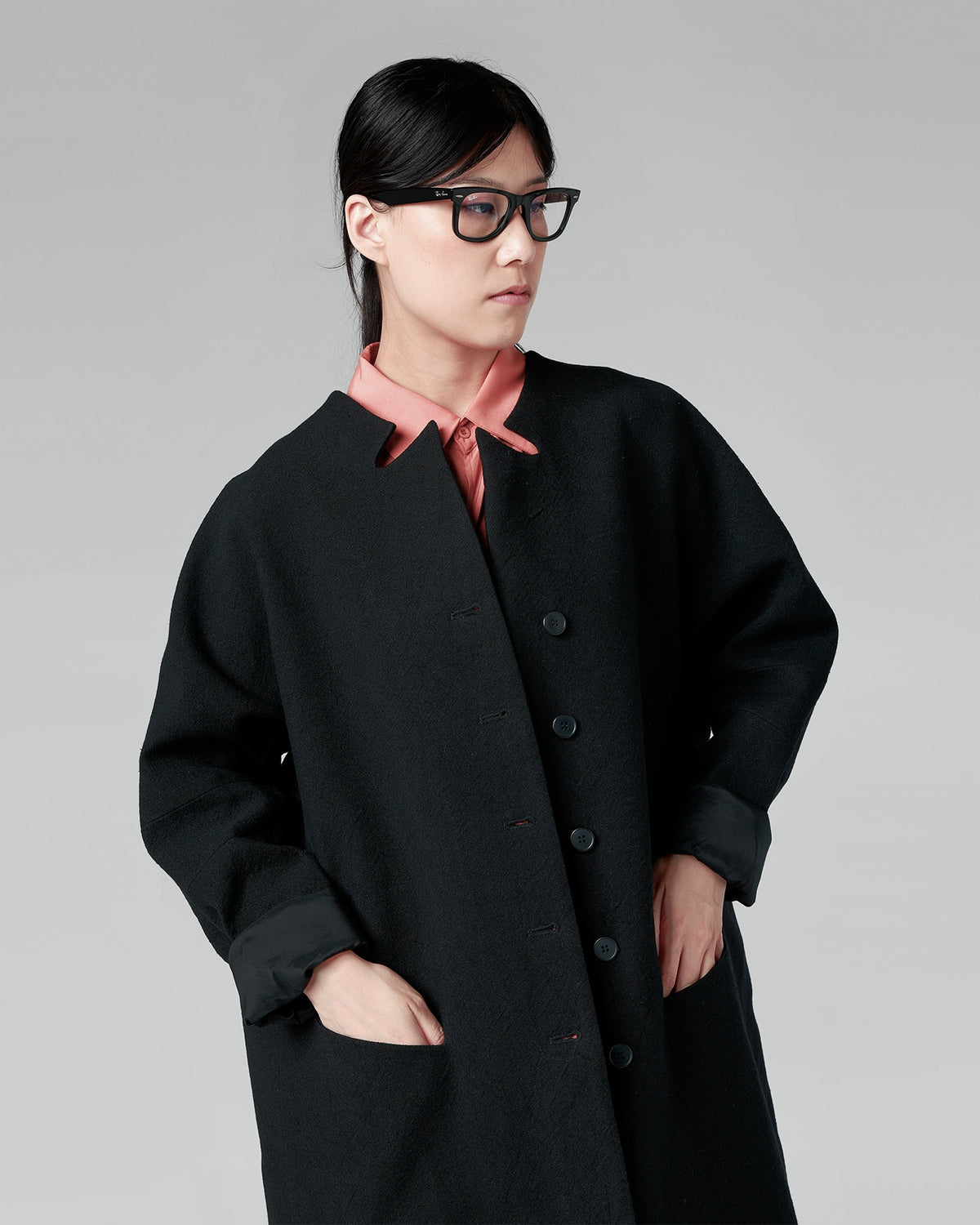 SCULPTED NECKLINE COAT