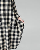 KARIERTES KLEID MIT TASCHEN