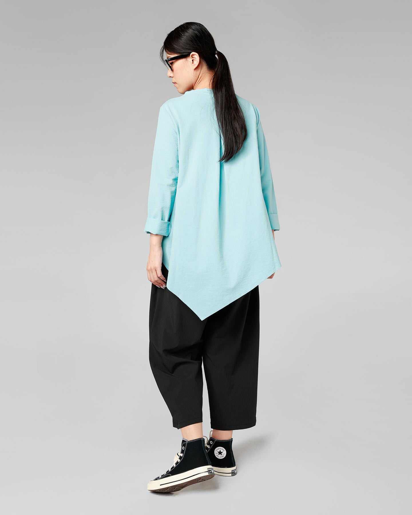 CROPPED PINSTRIPED TROUSERS