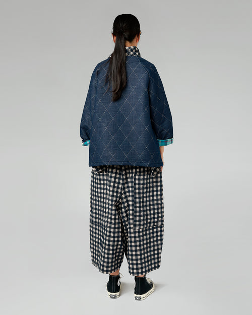 CAPPOTTO TRAPUNTATO CON CHIUSURA AD ALAMARI
