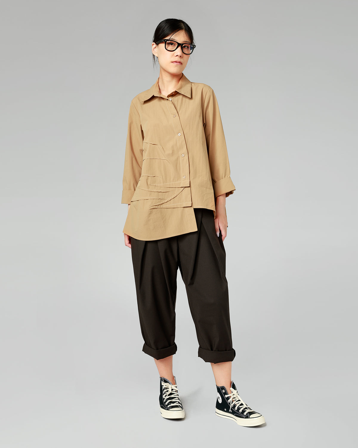 BARREL TROUSERS WITH CROSSED PLEATS