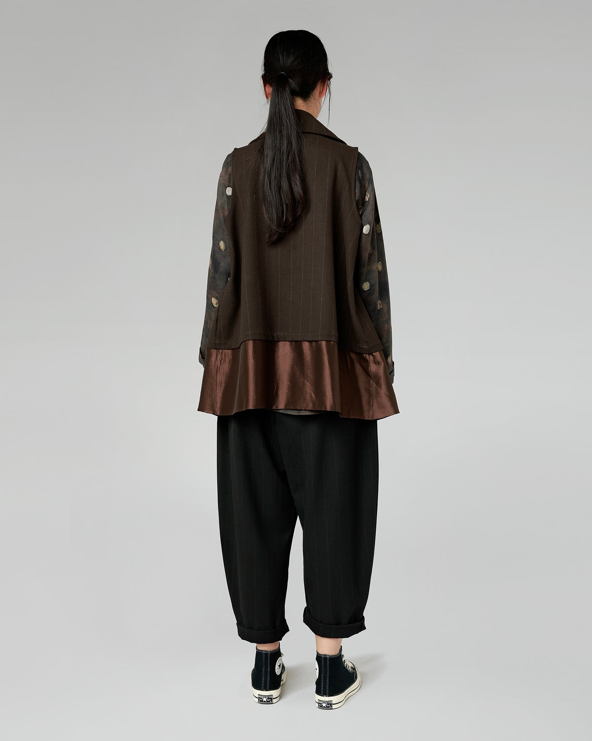 GILET GESSATO CON ORLO IN RASO