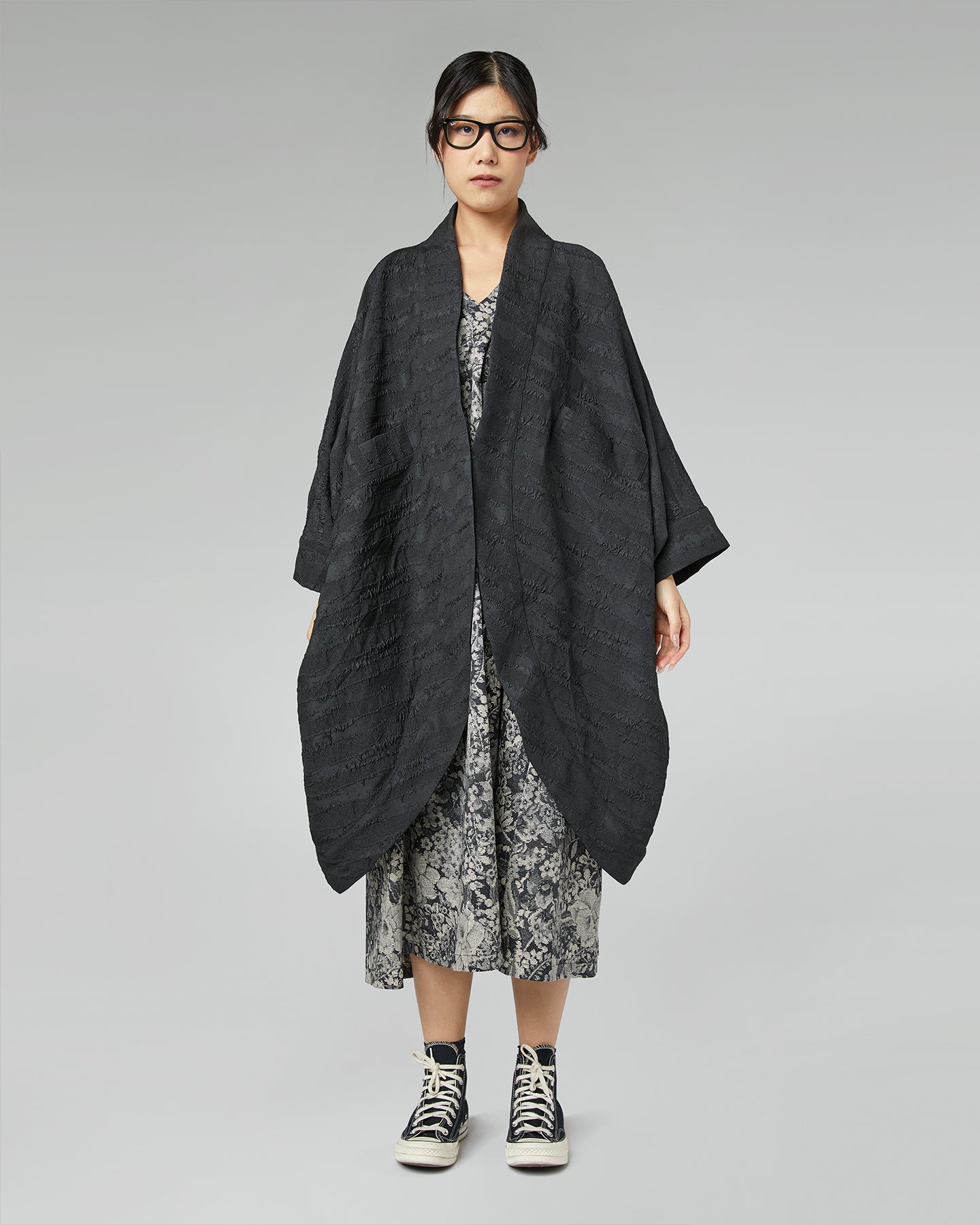 ROBE À MOTIF DE TAPISSERIE IMPRIMÉE