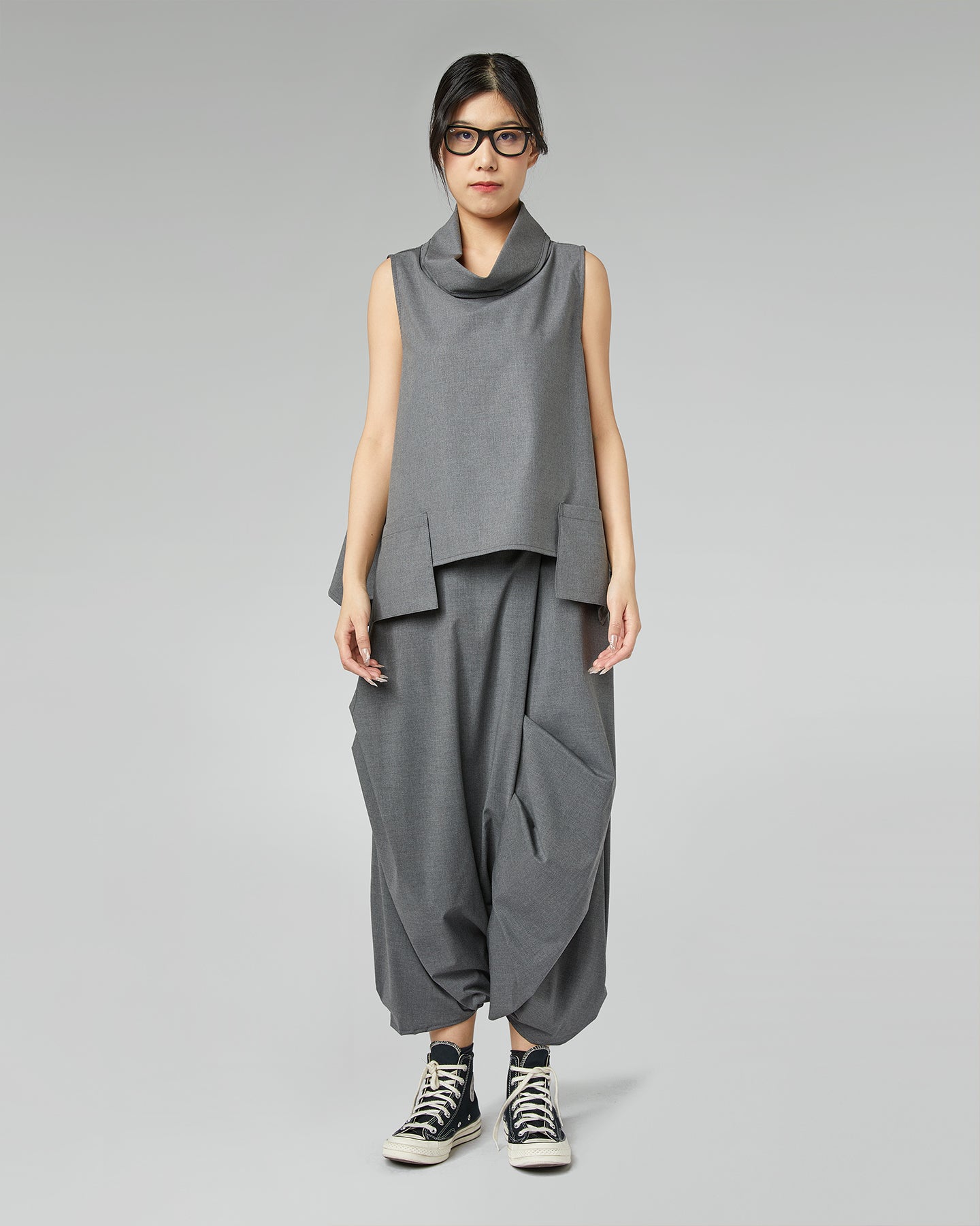 VEST WITH FRONTAL POCKETS BLUE