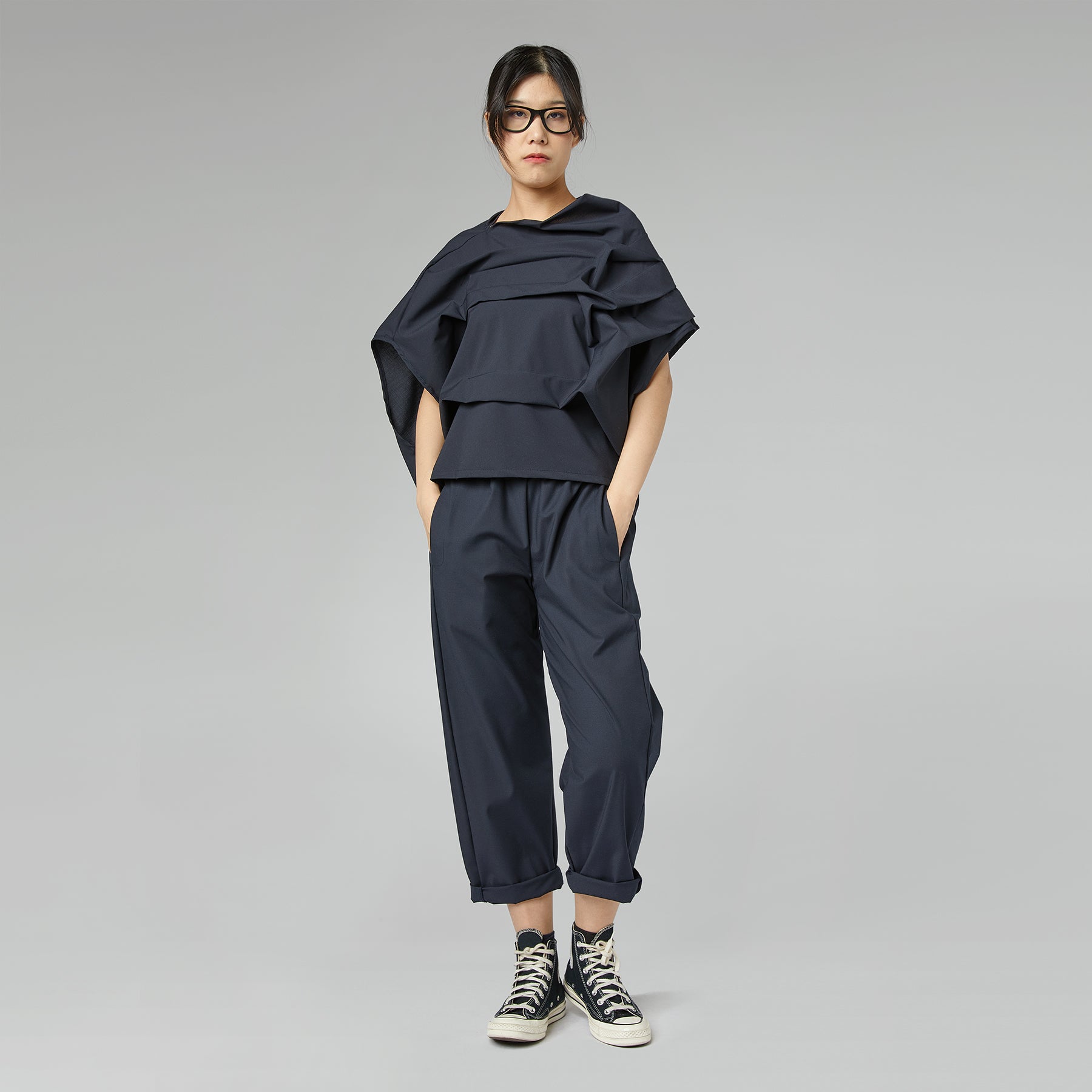 BLUSE MIT KÖPERFALTEN BLAU