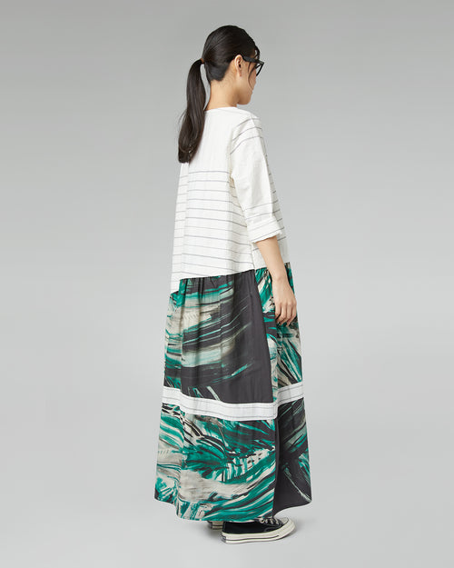 ROBE AVEC MOTIF TROPICAL