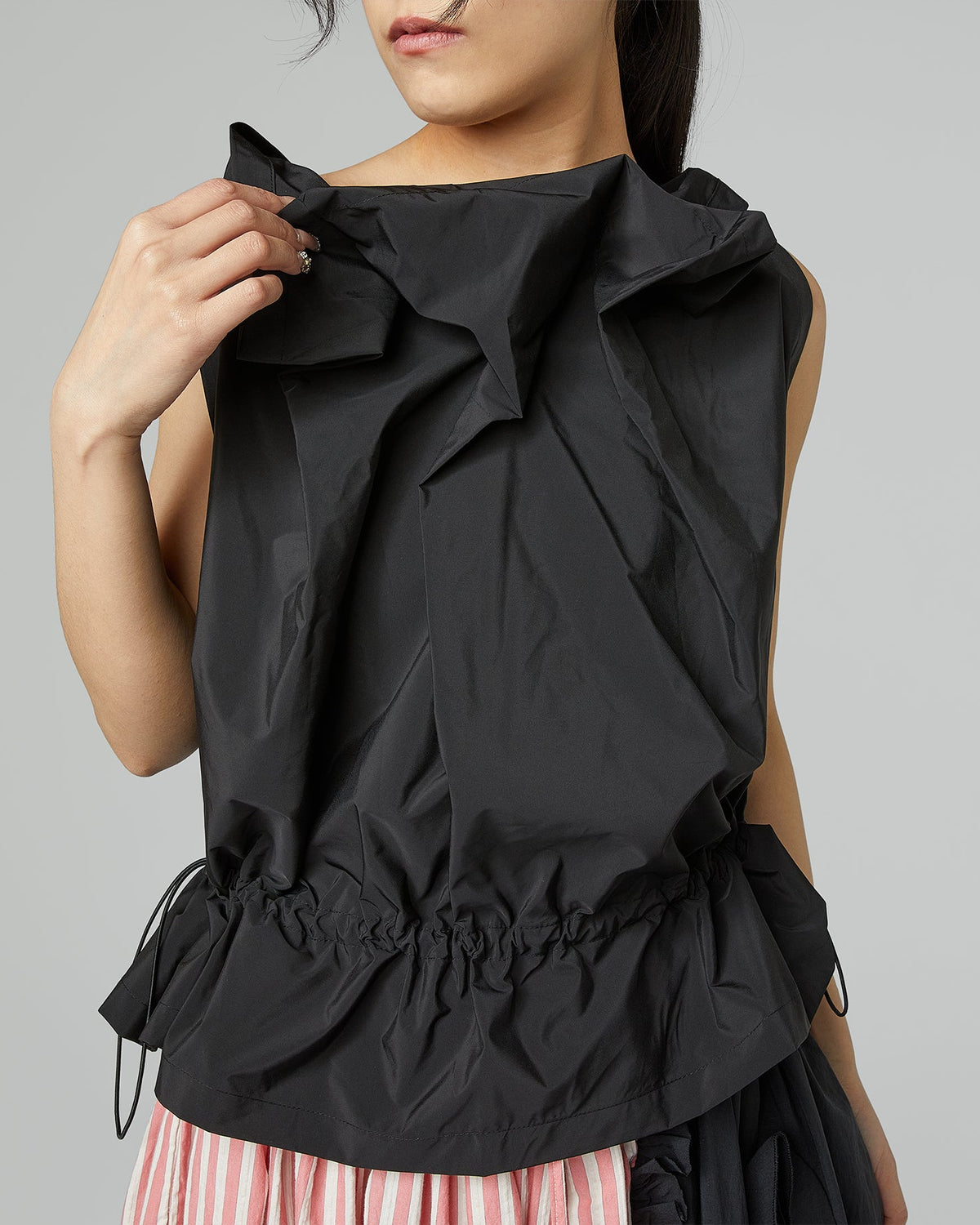 TOP WITH PLEATS