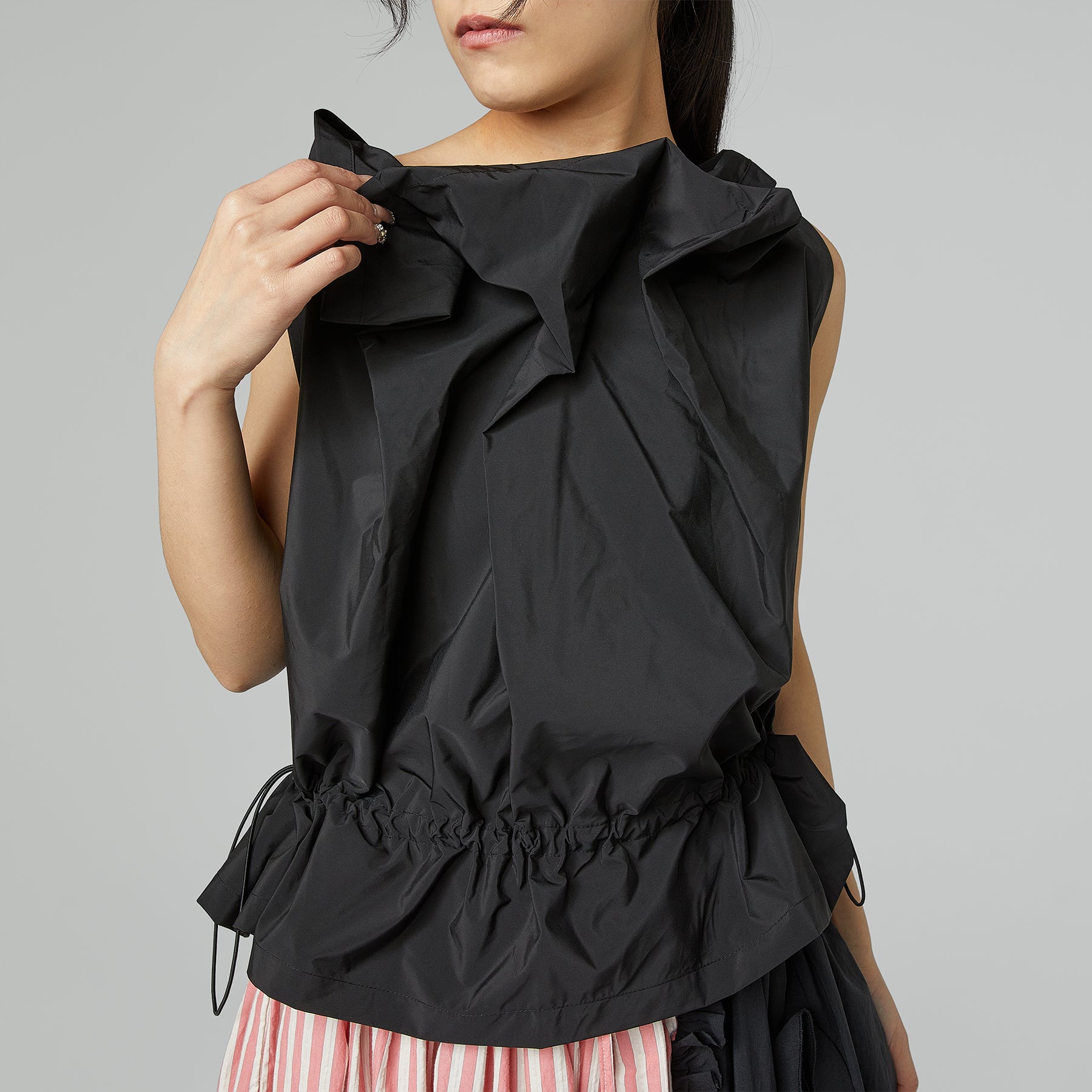 TOP WITH PLEATS