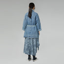 JEANSJACKE MIT GÜRTEL