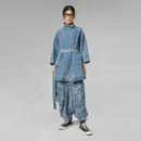 JEANSJACKE MIT GÜRTEL