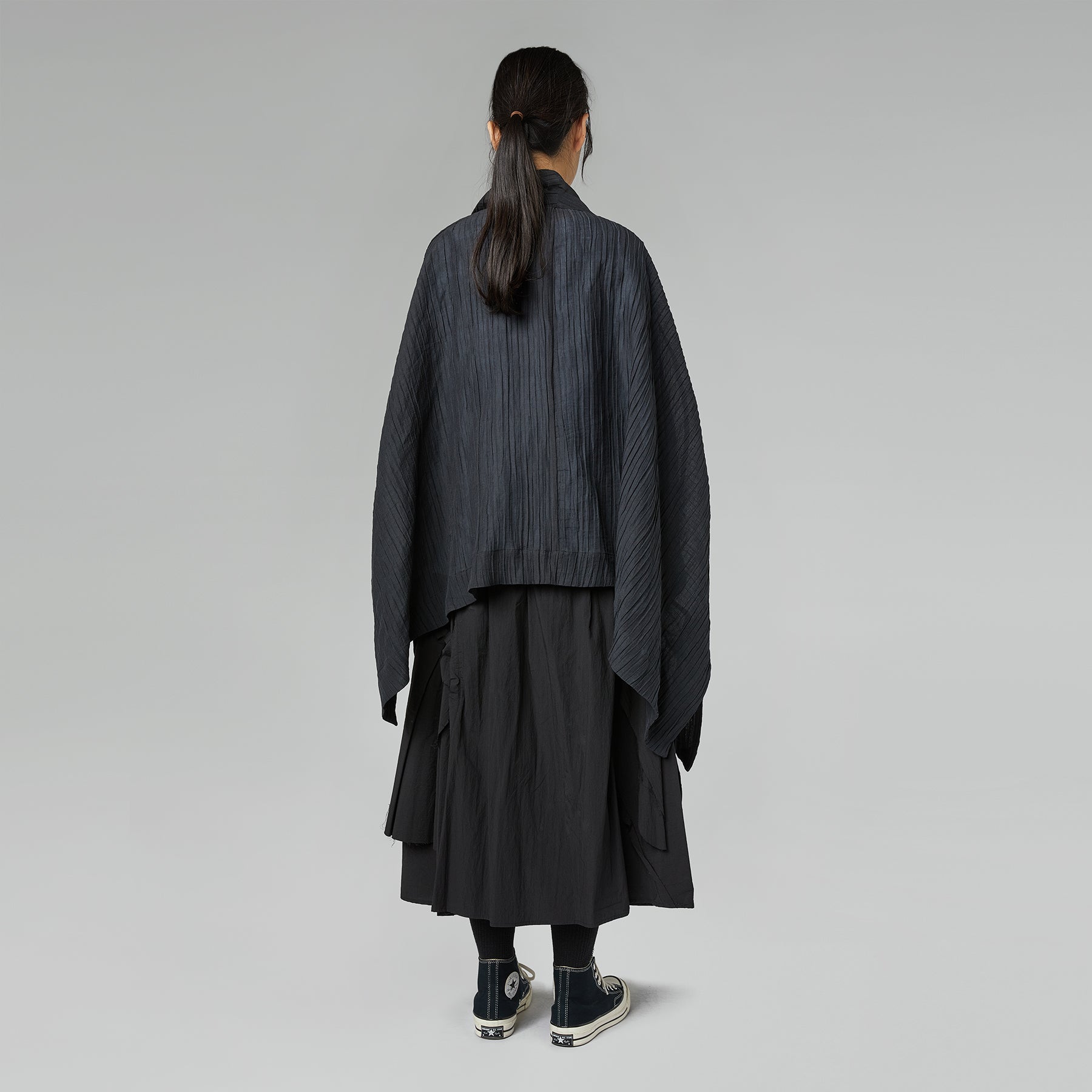 Rozkloszowana spódnica plisowana