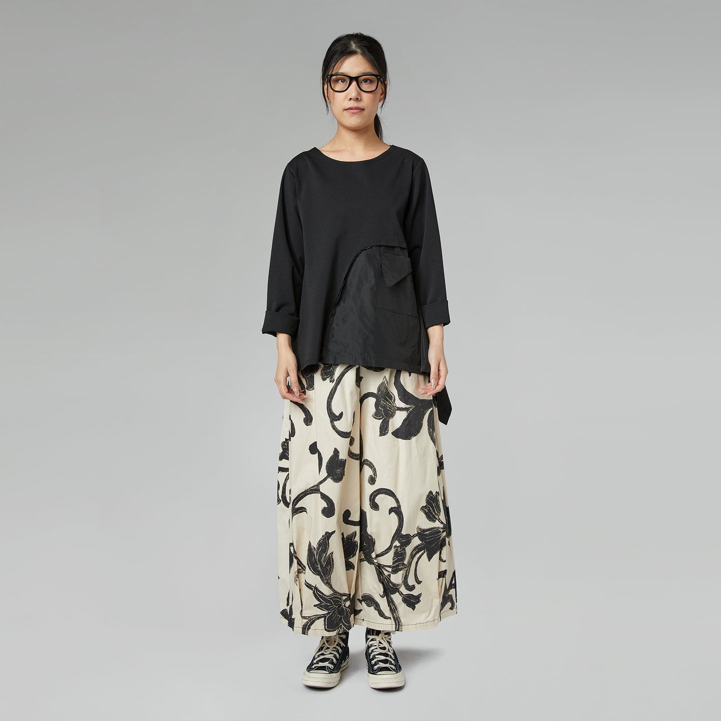 BLUSA CON DETALLE DE TAFETÁN
