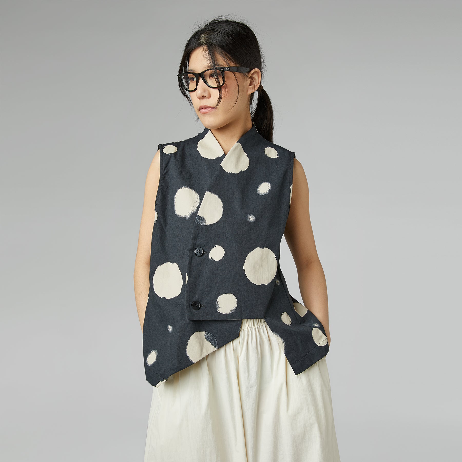INK DOT VEST