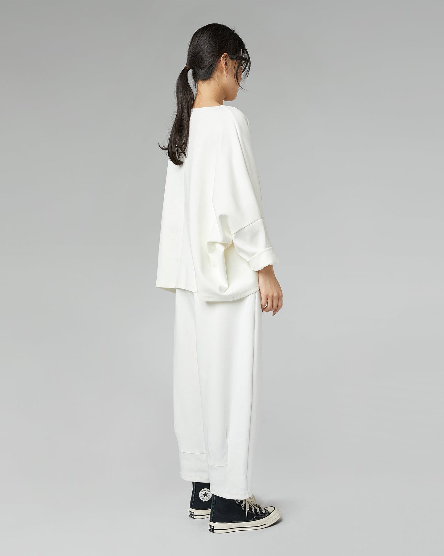 PANTALONI IN TESSUTO NEOPRENE LEGGERO 