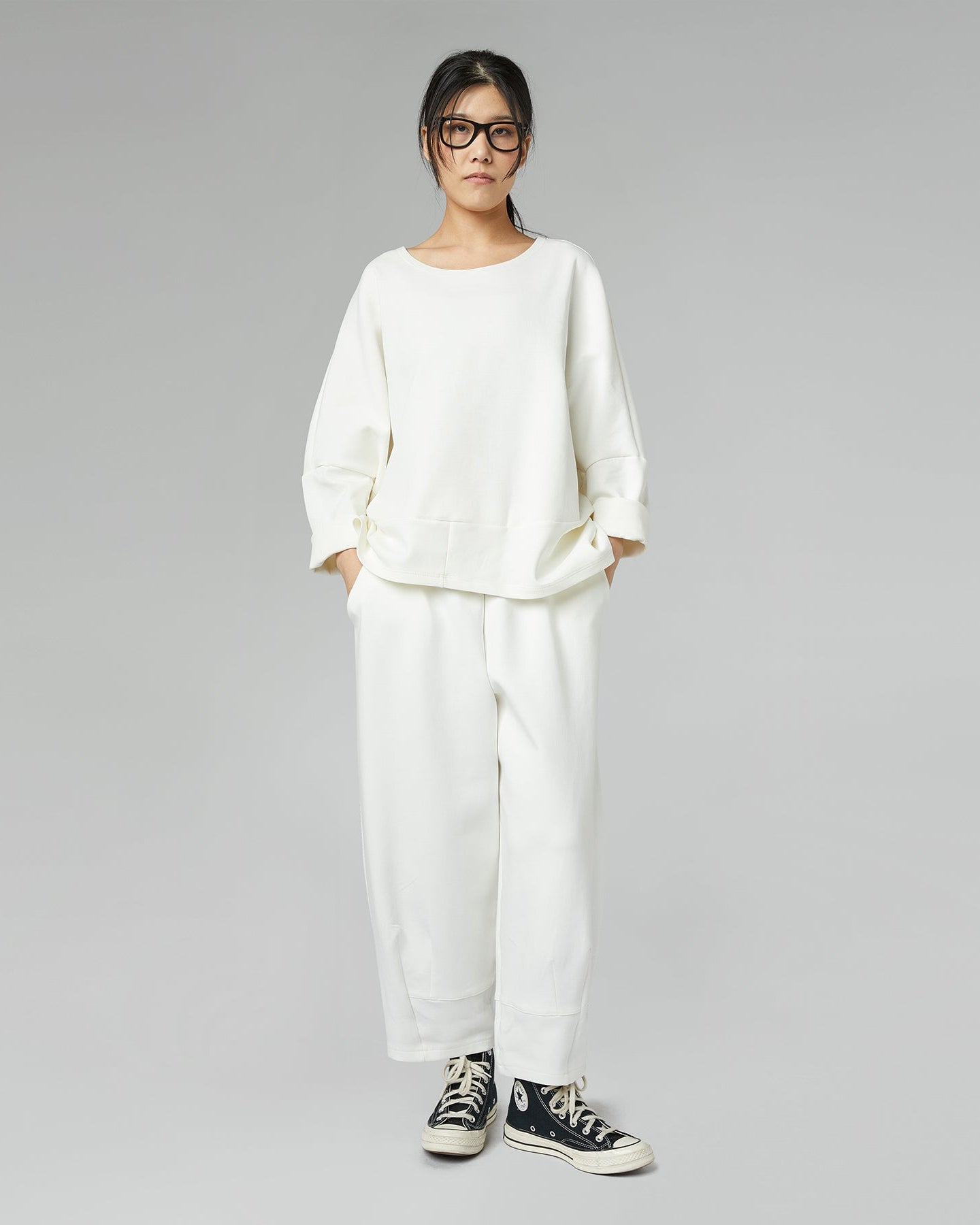 PANTALONI IN TESSUTO NEOPRENE LEGGERO 