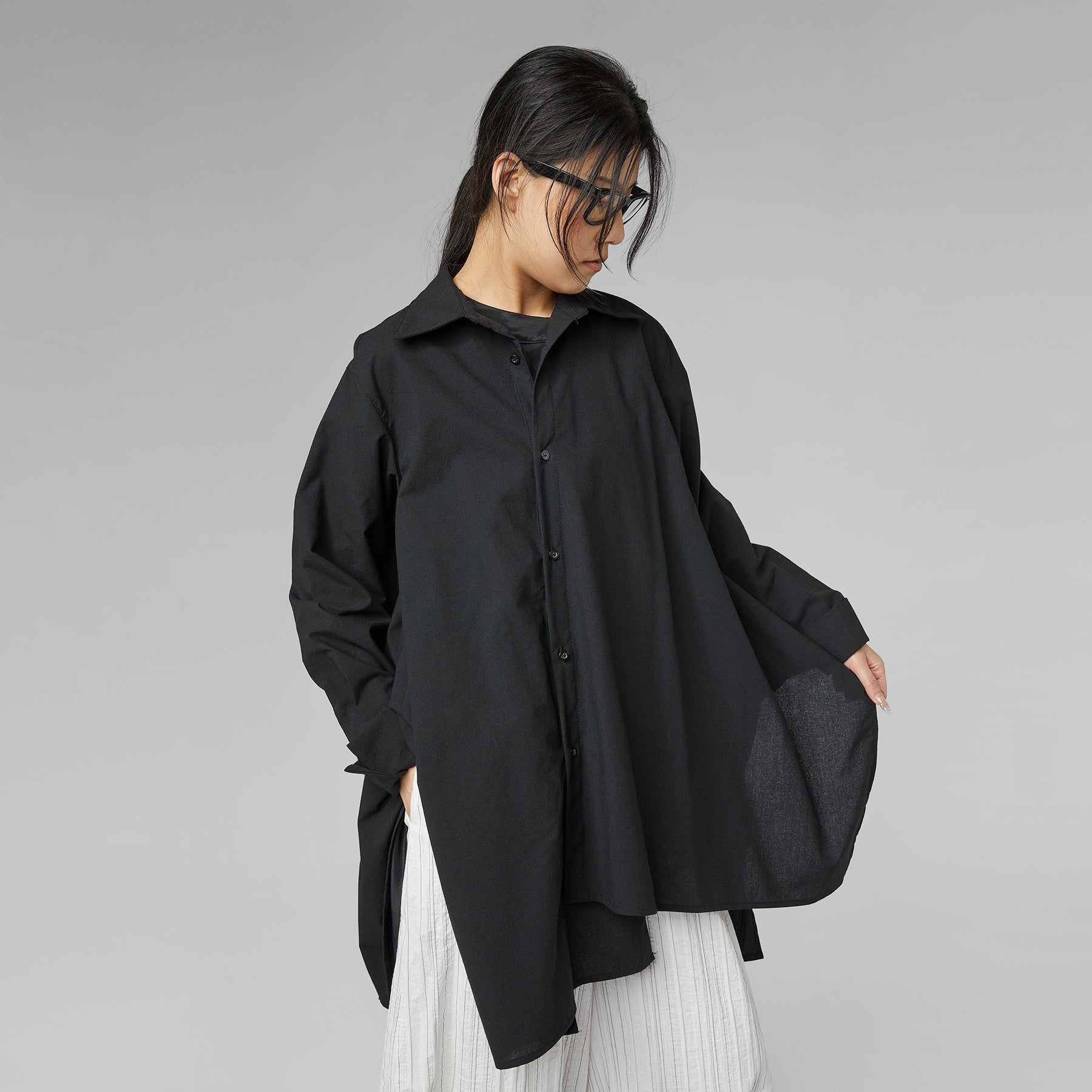 CHEMISE NOIRE LARGE
