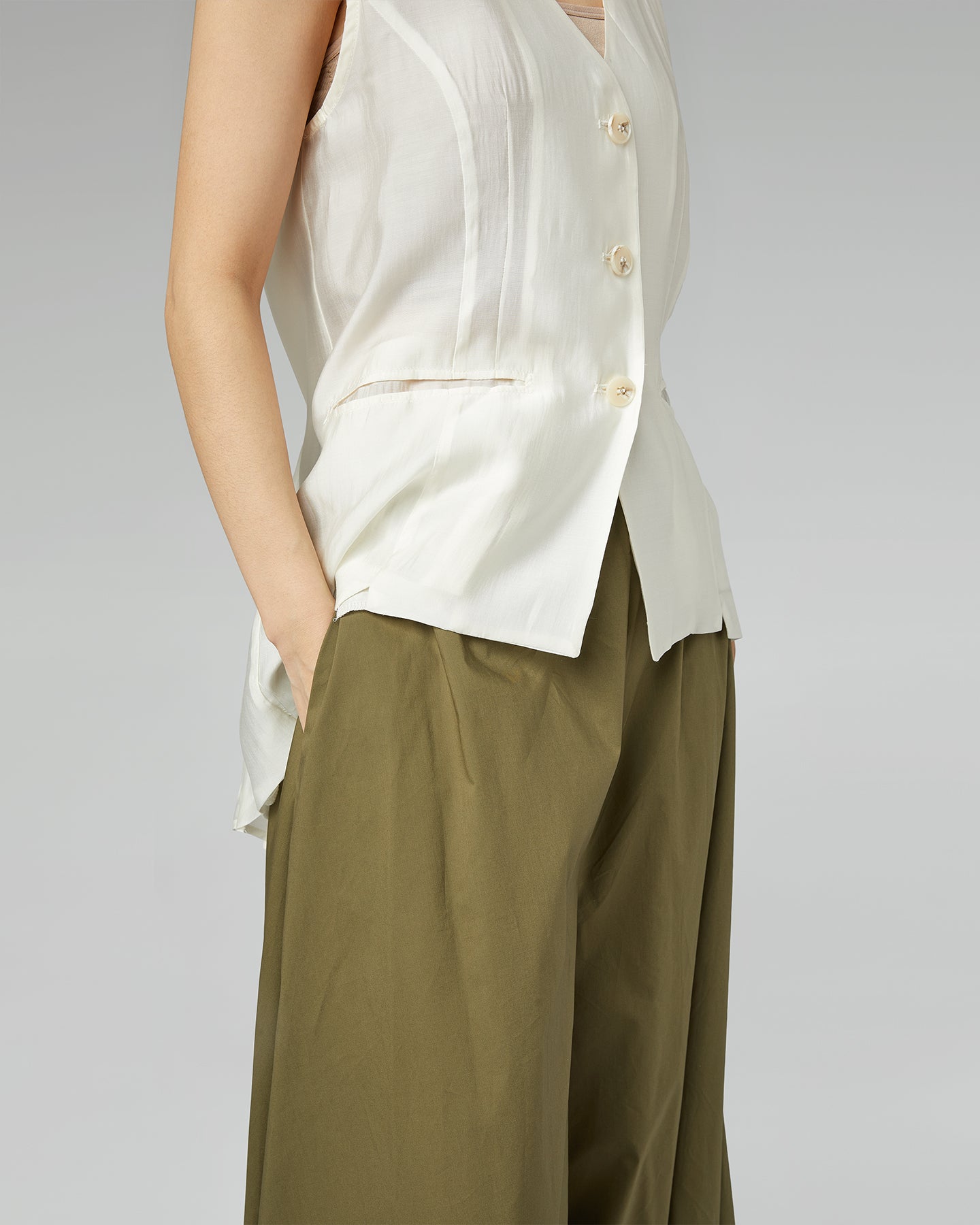 SEE-THROUGH VEST