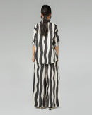 WAVE STRIPED BLOUSE