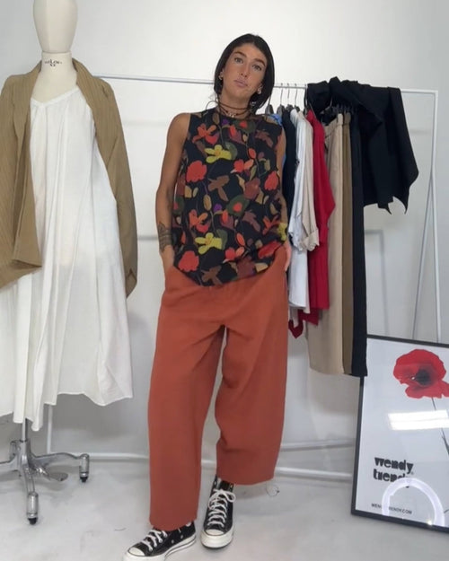 LOOSE TROUSERS IN LYOCELL BLEND FABRIC