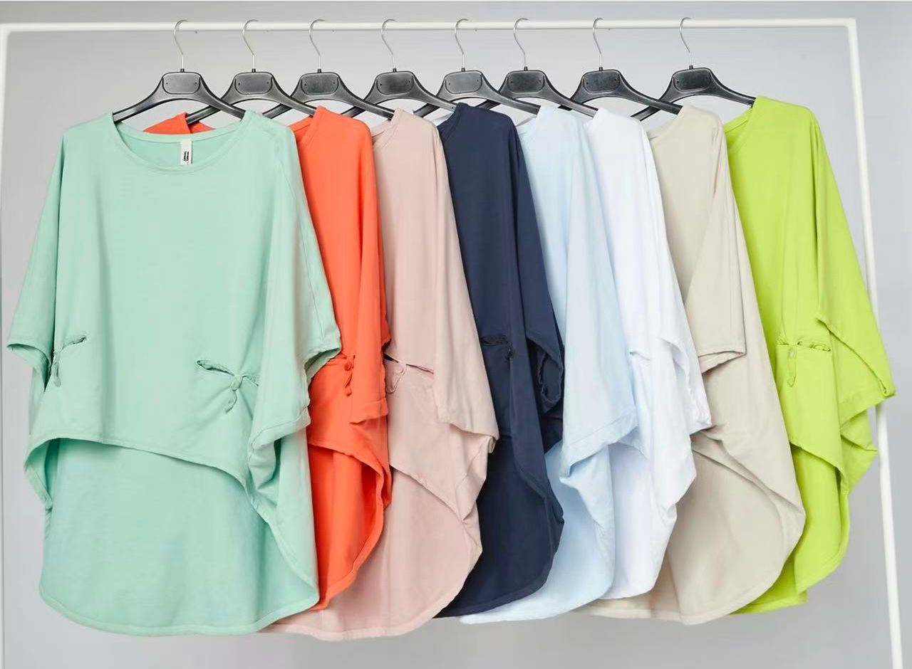 SWEAT-SHIRT AMPLE