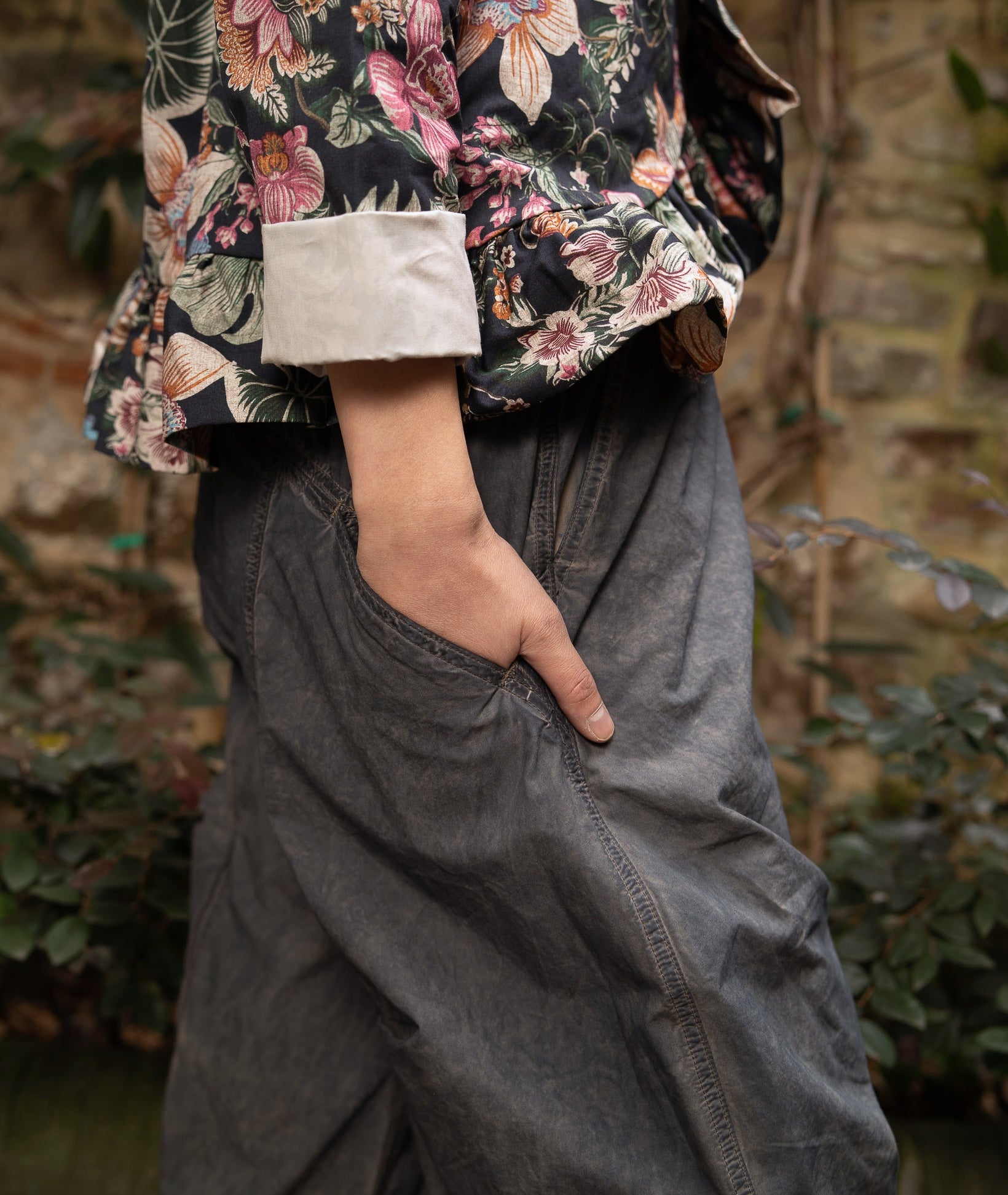 WASHED-OUT EFFECT TROUSERS